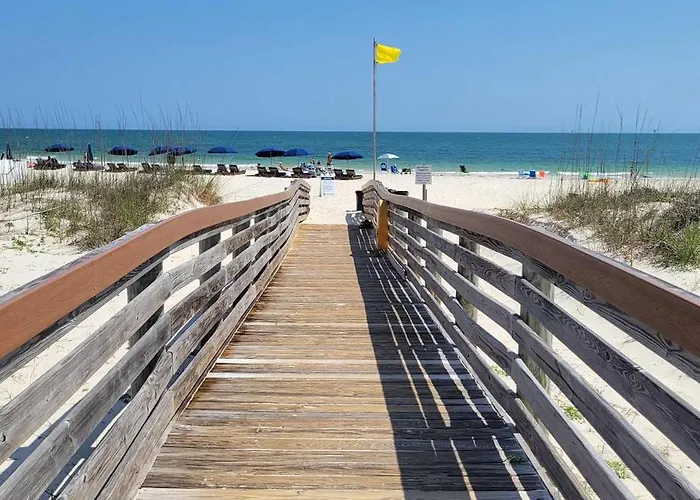 Gulf View Pools Hot Tubs Boardwalk To Holiday home